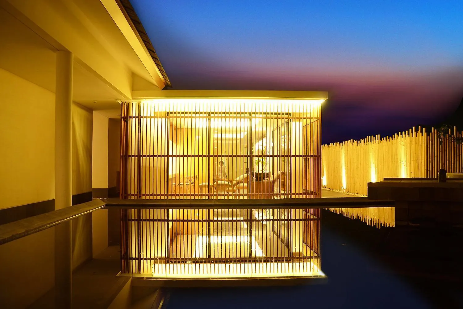 The 1O1 Bali Fontana Seminyak Hotel Legian  4*, Legian (Bali) Indonesia