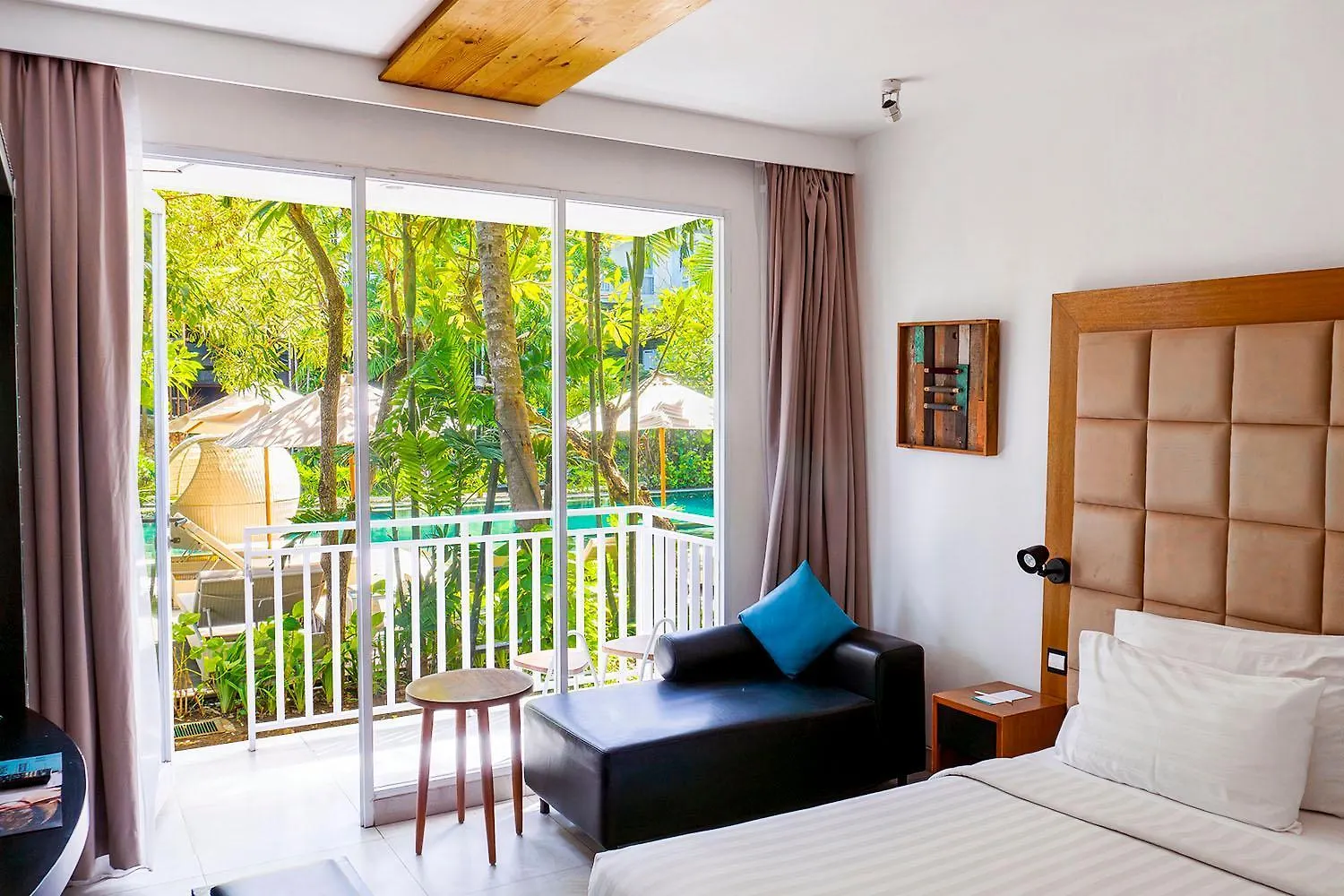 The 1O1 Bali Fontana Seminyak Hotel Legian